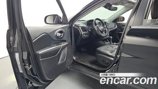 Jeep Cherokee 2019 thumb 10