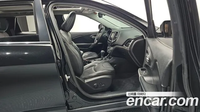 Jeep Cherokee 2019 thumb 11