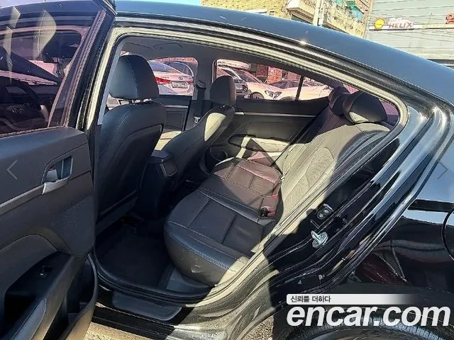 Hyundai Avante 2015 thumb 7
