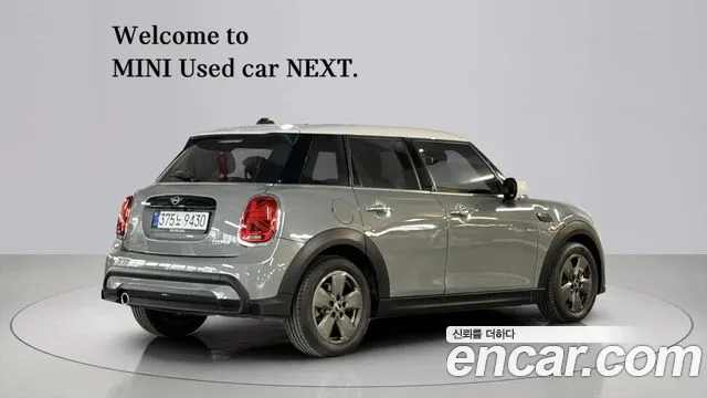MINI Hatch 2022 thumb 2