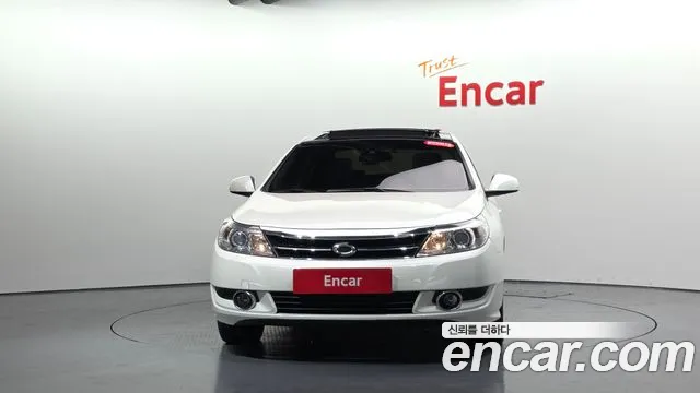Renault-KoreaSamsung SM5 2010 thumb 2