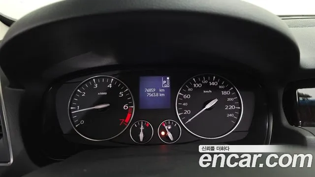 Renault-KoreaSamsung SM5 2010 thumb 7