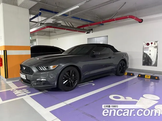 Ford Mustang Mach-E 2017 thumb 2