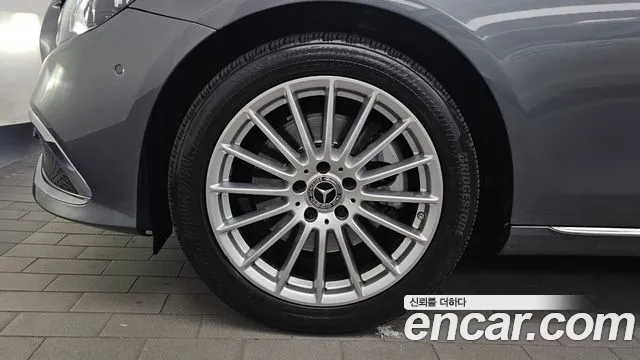 Mercedes-Benz E-Класс 2021 thumb 5