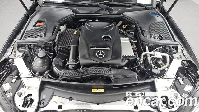 Mercedes-Benz E-Класс 2021 thumb 6