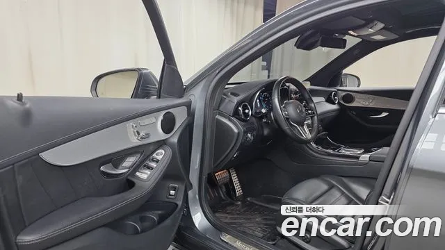 Mercedes-Benz GLC 2021 thumb 9