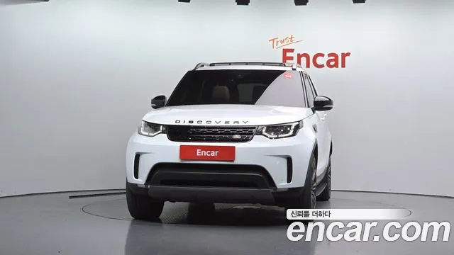 Land Rover Discovery 2017 thumb 3