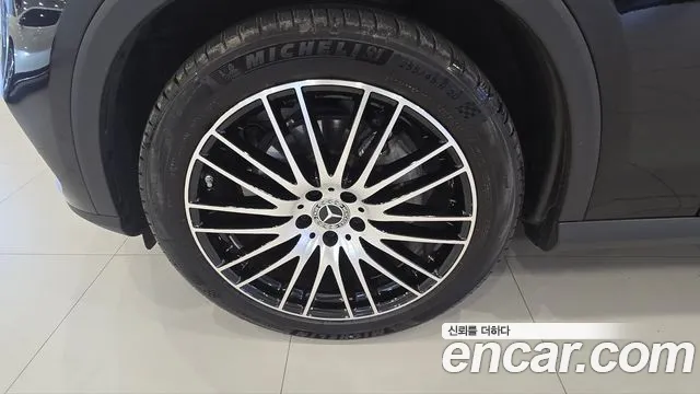 Mercedes-Benz GLC 2026 thumb 5