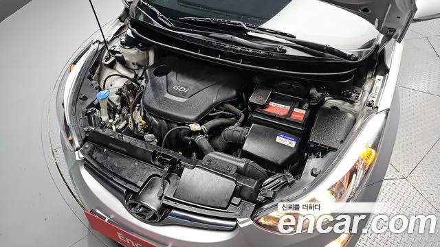 Hyundai Avante 2014 thumb 6