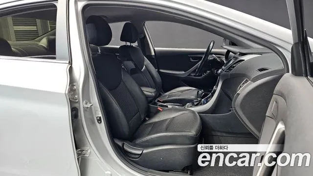 Hyundai Avante 2014 thumb 12