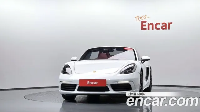 Porsche Cayman 2016 thumb 2