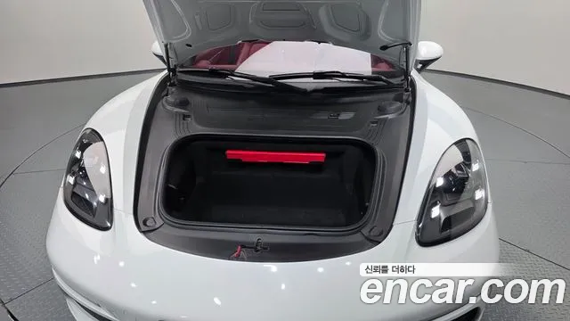 Porsche Cayman 2016 thumb 5