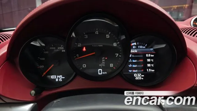 Porsche Cayman 2016 thumb 7