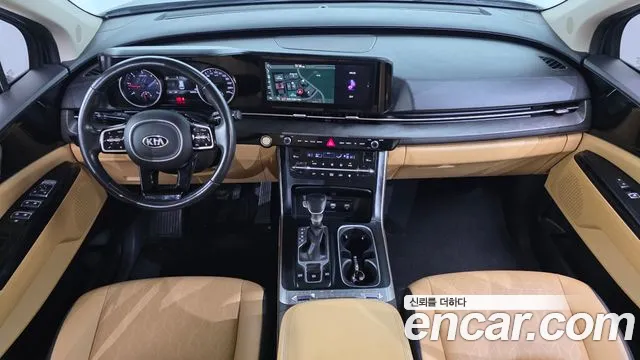 Kia Carnival 2021 thumb 7