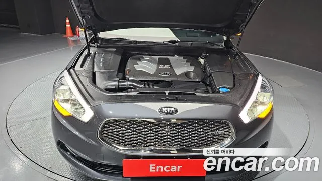 Kia K9 2016 thumb 6