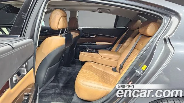 Kia K9 2016 thumb 11