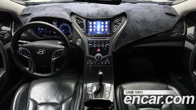 Hyundai Grandeur 2016 thumb 6