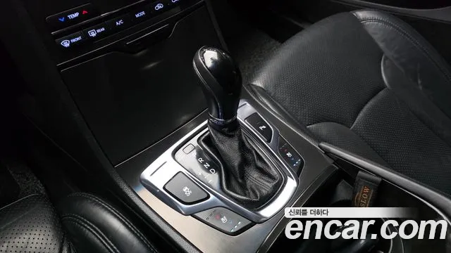 Hyundai Grandeur 2016 thumb 8