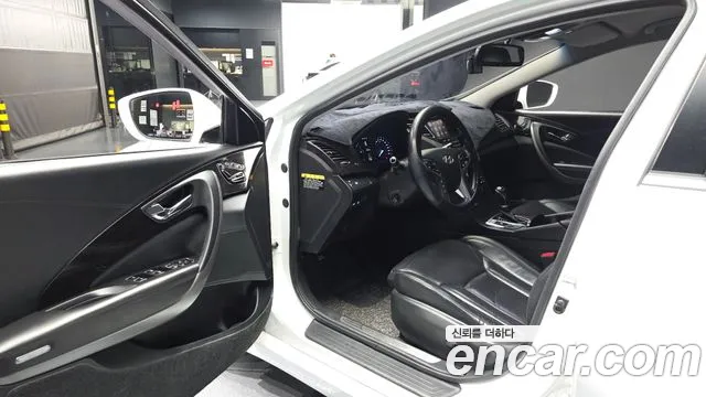 Hyundai Grandeur 2016 thumb 9