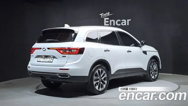 Renault-KoreaSamsung Koleos 2017 thumb 2