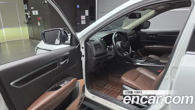 Renault-KoreaSamsung Koleos 2017 thumb 10