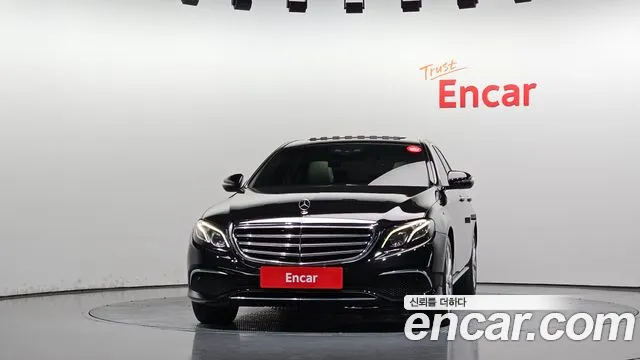Mercedes-Benz E-Класс 2016 thumb 3