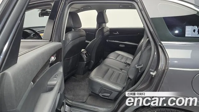 Kia Sorento 2017 thumb 11