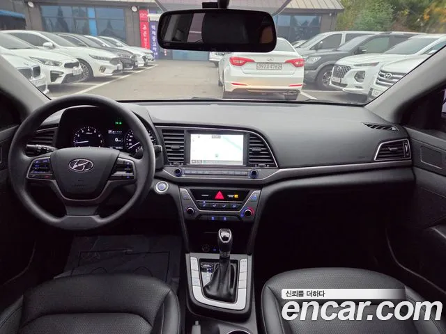Hyundai Avante 2018 thumb 6
