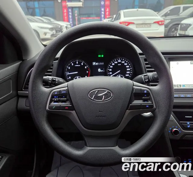 Hyundai Avante 2018 thumb 8