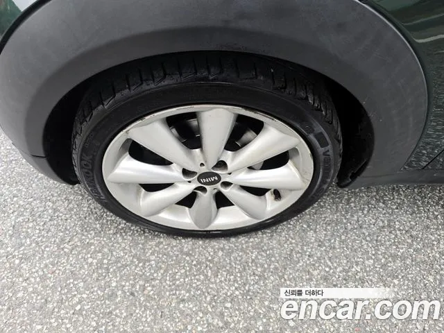 MINI Hatch 2012 thumb 5