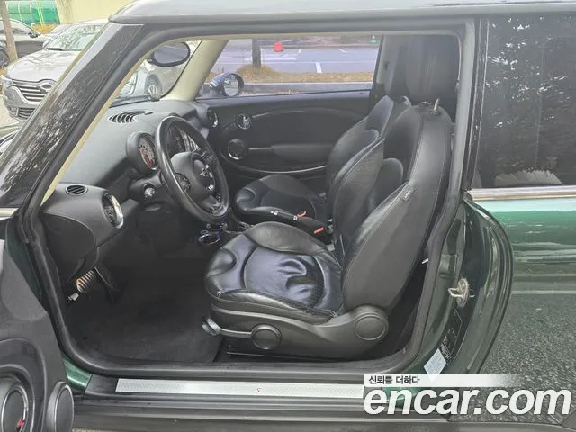 MINI Hatch 2012 thumb 7