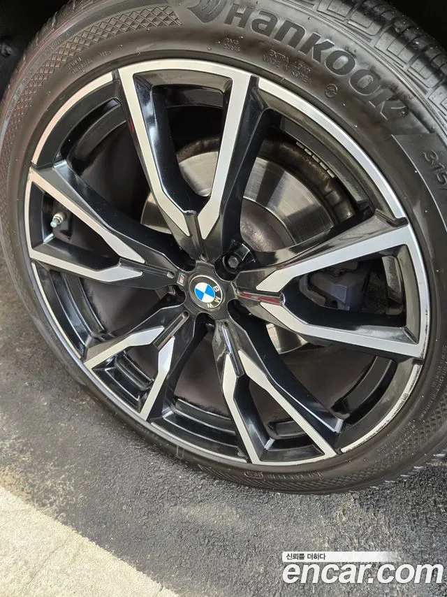 BMW X7 2021 thumb 5