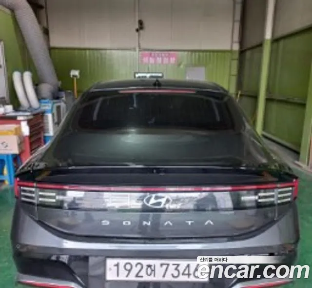 Hyundai Sonata 2023 thumb 2