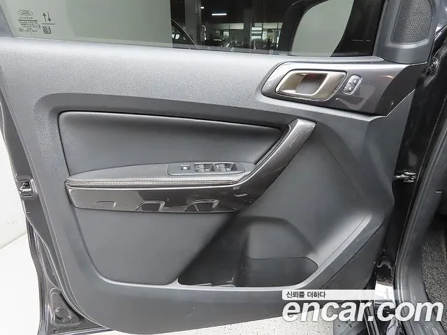 Ford Ranger 2022 thumb 9