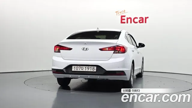 Hyundai Avante 2019 thumb 4