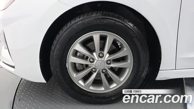 Hyundai Avante 2019 thumb 5