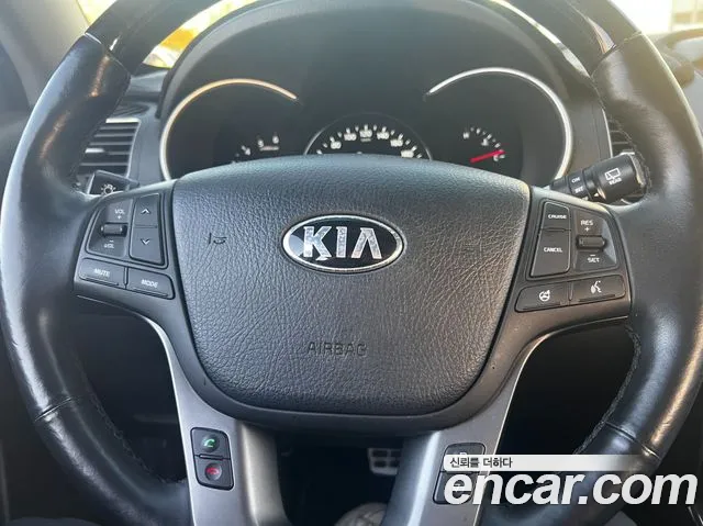 Kia Sorento 2014 thumb 4