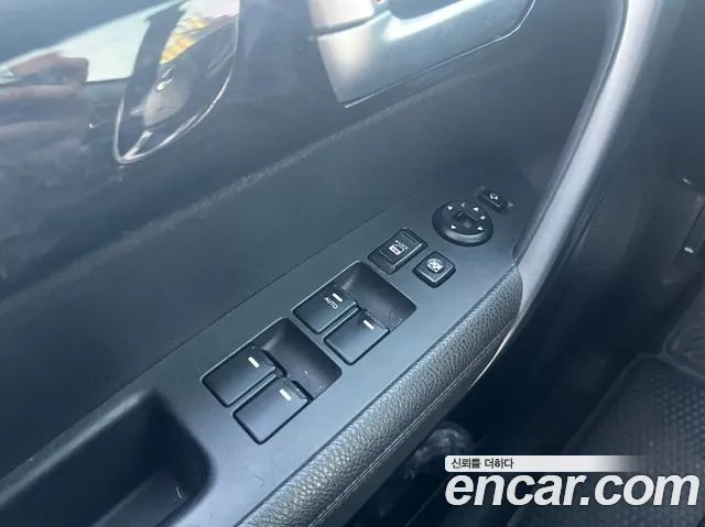 Kia Sorento 2014 thumb 10