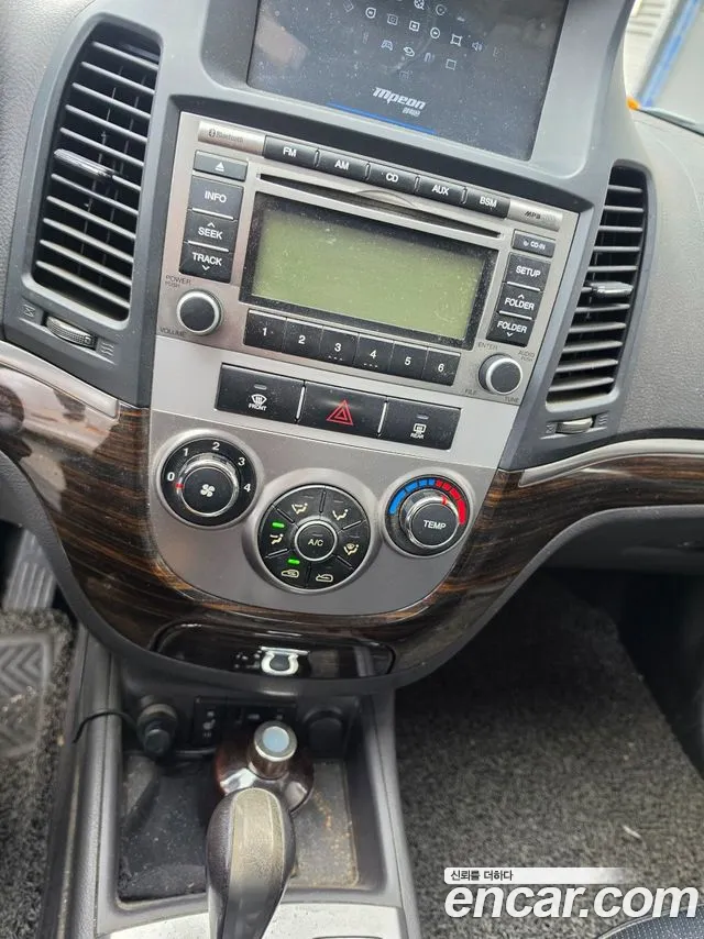 Hyundai Santa Fe 2009 thumb 9