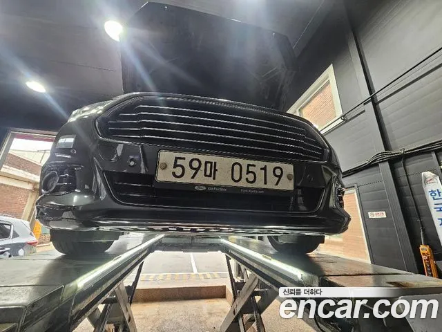 Ford Mondeo 2015 thumb 7