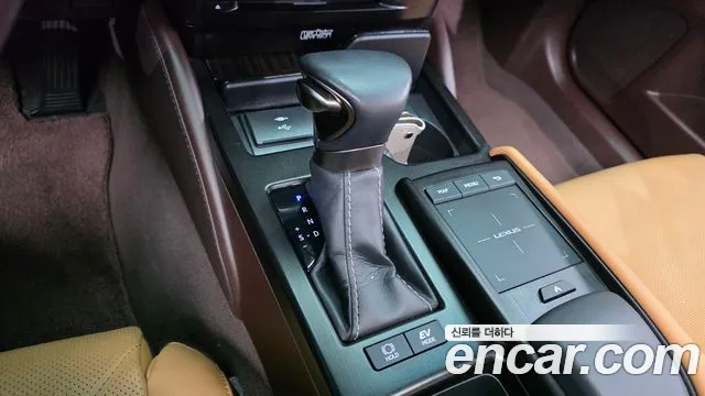 Lexus ES 2021 thumb 9