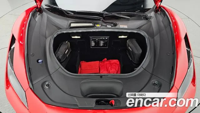 Ferrari F8 2021 thumb 5