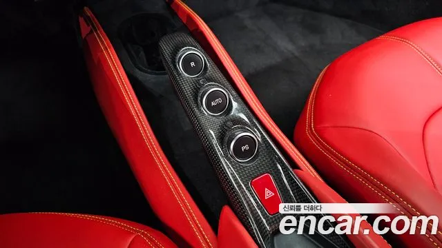 Ferrari F8 2021 thumb 8