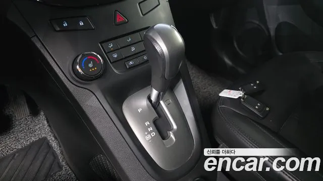 ChevroletGMDaewoo Orlando 2016 thumb 9