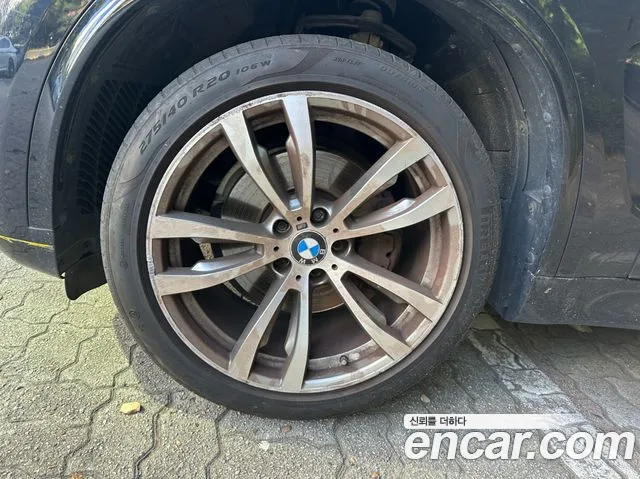 BMW X5 2017 thumb 6