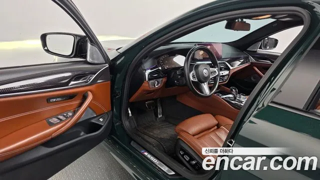 BMW 5-Series 2021 thumb 10