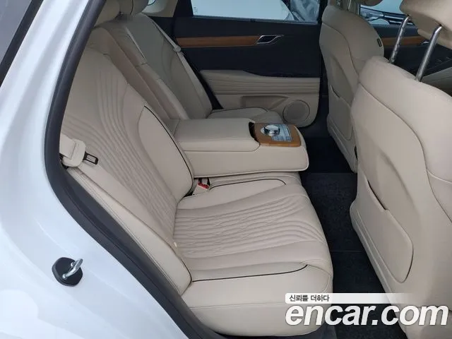Genesis G80 2023 thumb 10