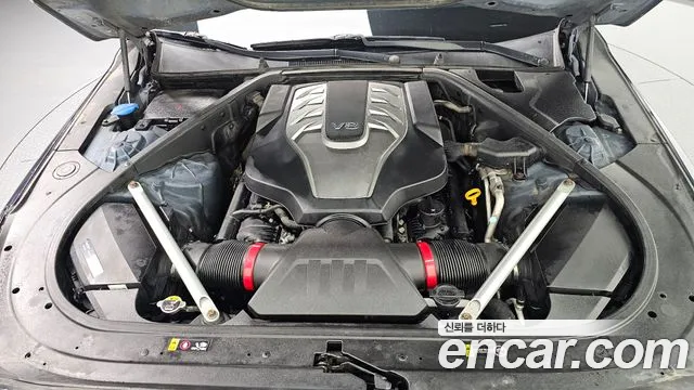 Genesis G90 2016 thumb 6