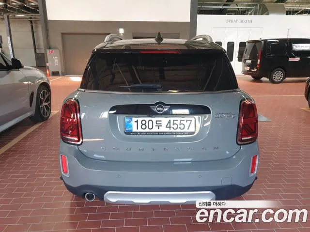 MINI Countryman 2021 thumb 2