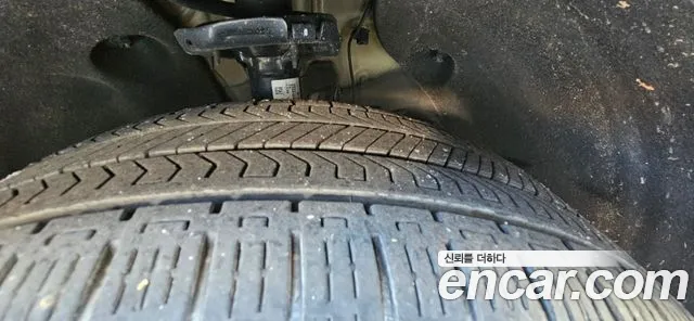Kia Carnival 2024 thumb 7
